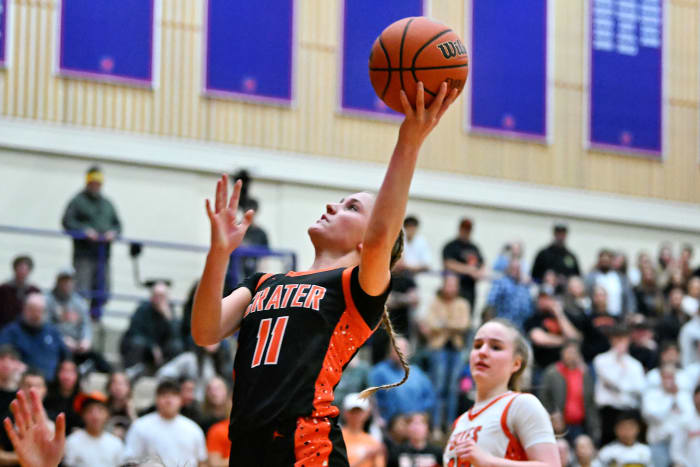 a Silverton Crater 5A Oregon girls basketball final 2024 Leon Neuschwander 31